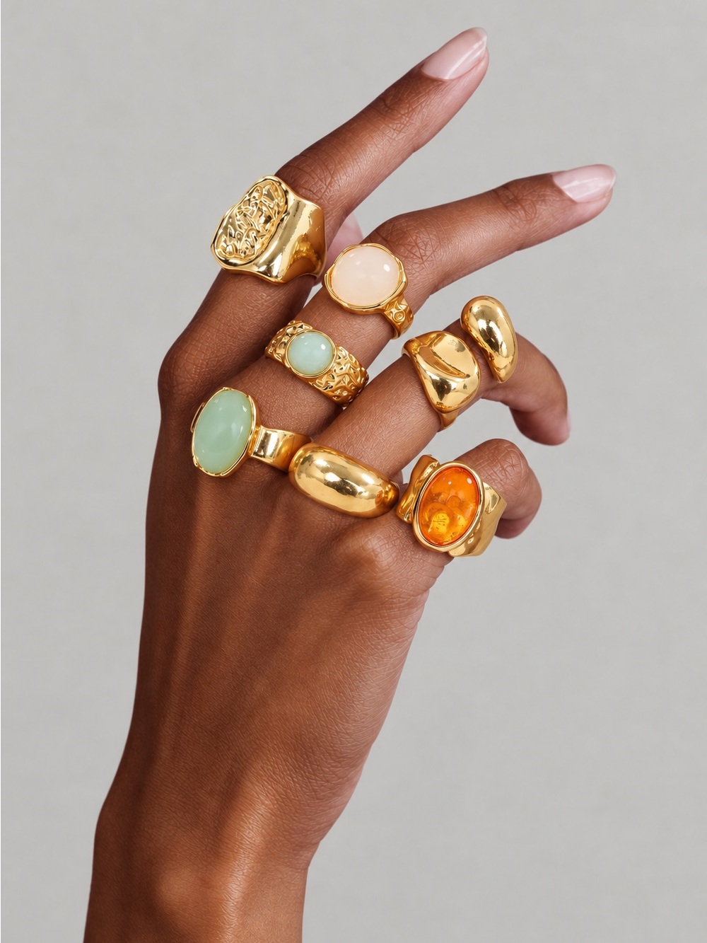 Chunky Luxury 7-Piece Gold Fashion Rings Set